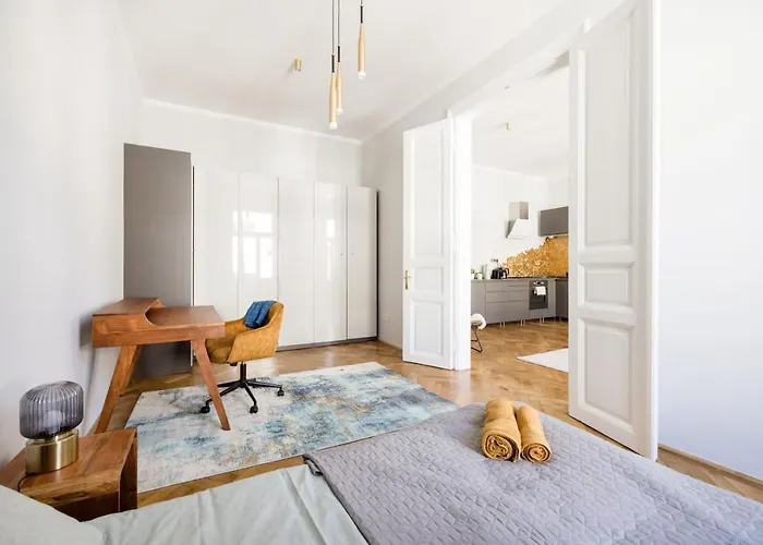 Elegant And Spacious * בודפשט