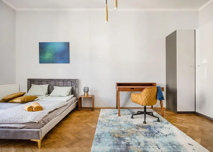 דירה Elegant And Spacious *