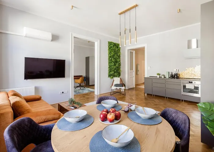 Elegant And Spacious Apartament Budapeszt